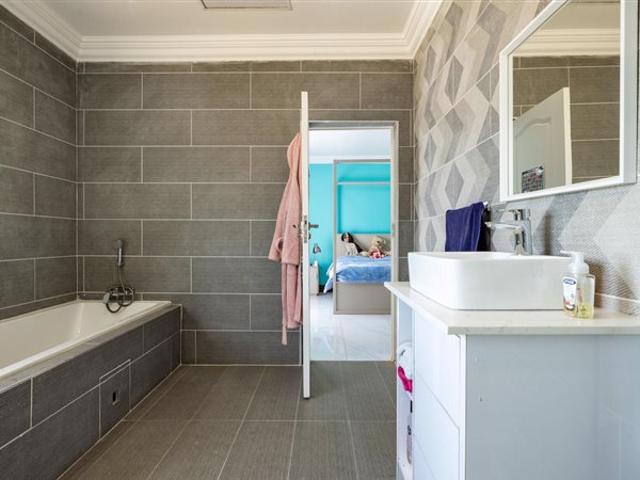 House for sale in Waterkloof, Gauteng