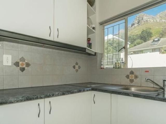 House for sale in Cape Town, Western Cape