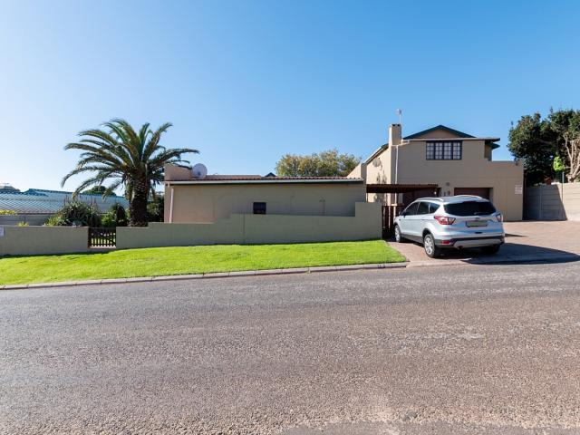 House for sale in West Coast, Britannia Bay