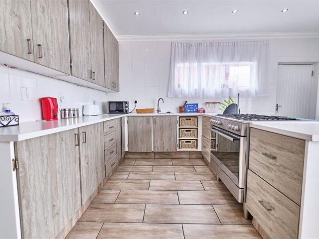 House for sale in Seaview, Kwazulu-natal