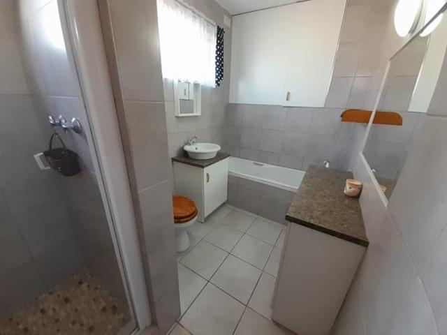 House for rent in Seaview, Kwazulu-natal