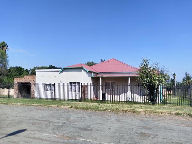 House for sale in Frances Baard, Northern Cape