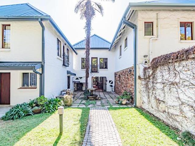 House for rent in Waterkloof, Gauteng
