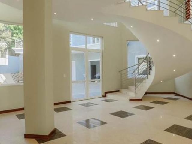 House for rent in Waterkloof, Gauteng