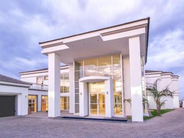 House for rent in Waterkloof, Gauteng