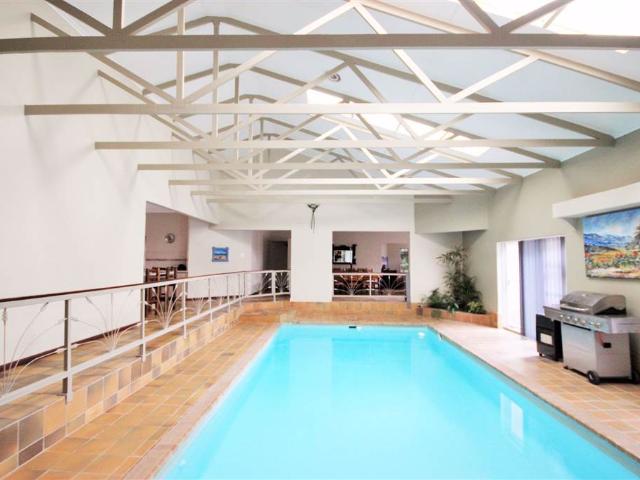 House for sale in Garden Route