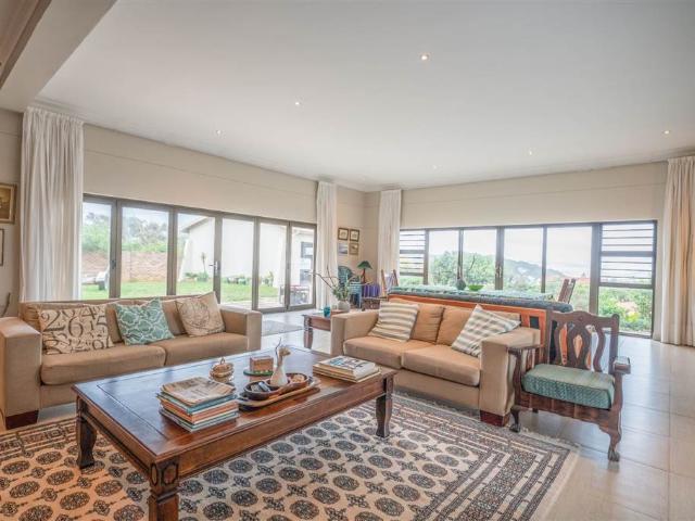 House for sale in Bushmans River Mouth, Eastern Cape