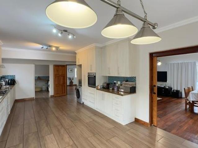 House for sale in Bushmans River Mouth, Eastern Cape