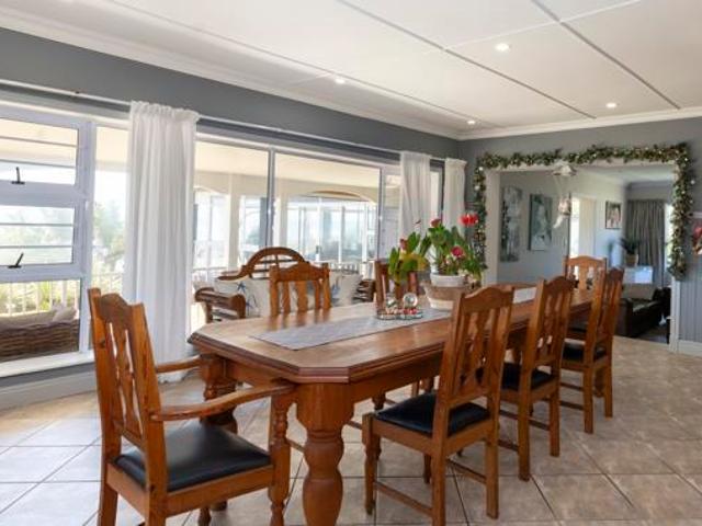 House for sale in Bushmans River Mouth, Eastern Cape