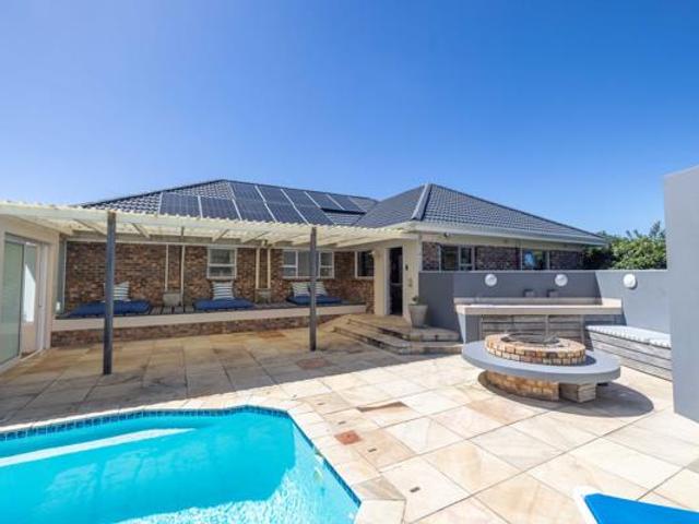 House for sale in Bushmans River Mouth, Eastern Cape