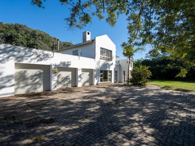 House for sale in Bushmans River Mouth, Eastern Cape