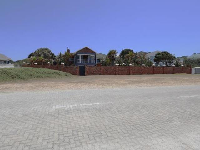 House for sale in Bushmans River Mouth, Eastern Cape