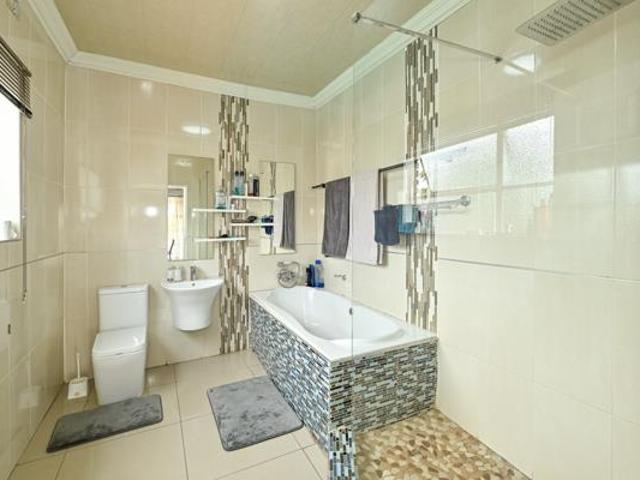 House for sale in Ehlanzeni, Mpumalanga