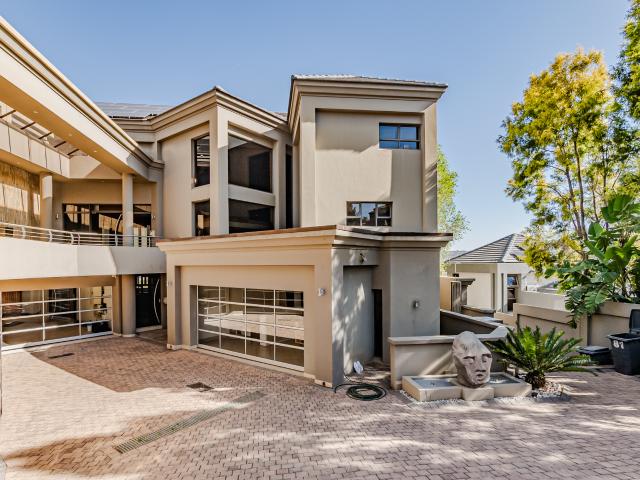 House for sale in Waterkloof, Gauteng