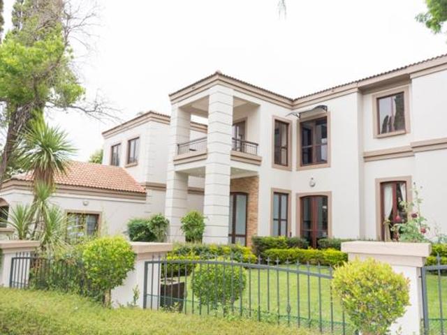 House for rent in Waterkloof, Gauteng
