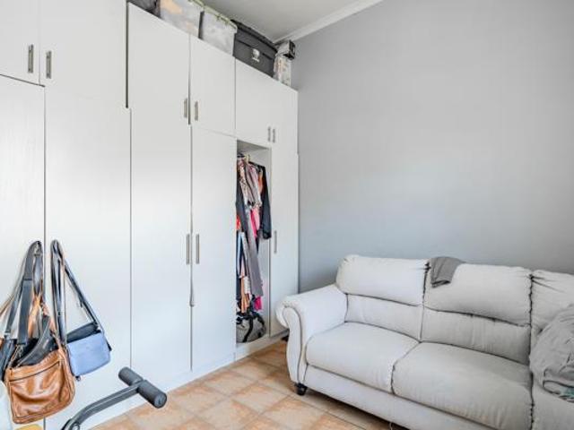 House for sale in Cape Town, Western Cape