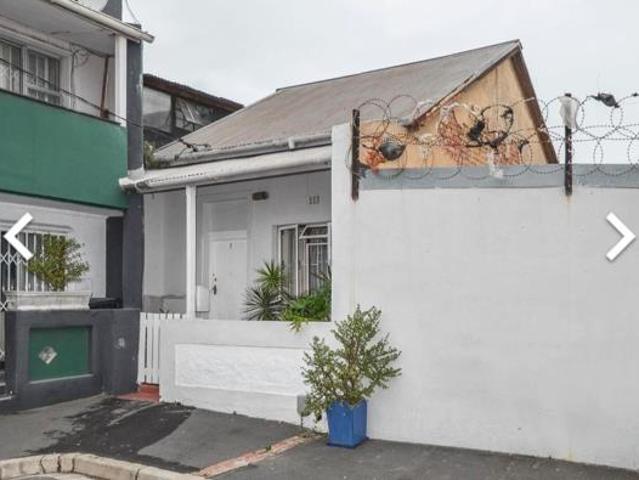 House for sale in Cape Town, Western Cape