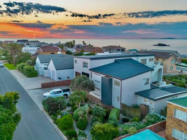 House for sale in West Coast Village, City of Cape Town