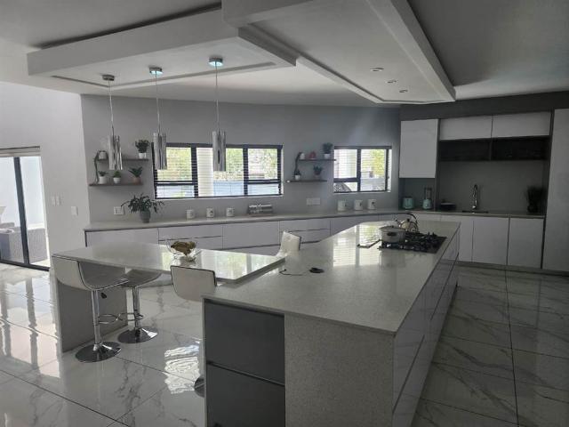 House for sale in Waterkloof, Gauteng