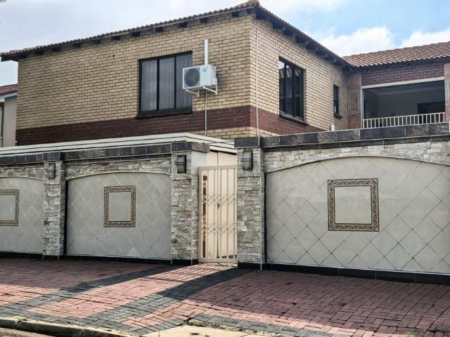 House for sale in Tlhabane, North West