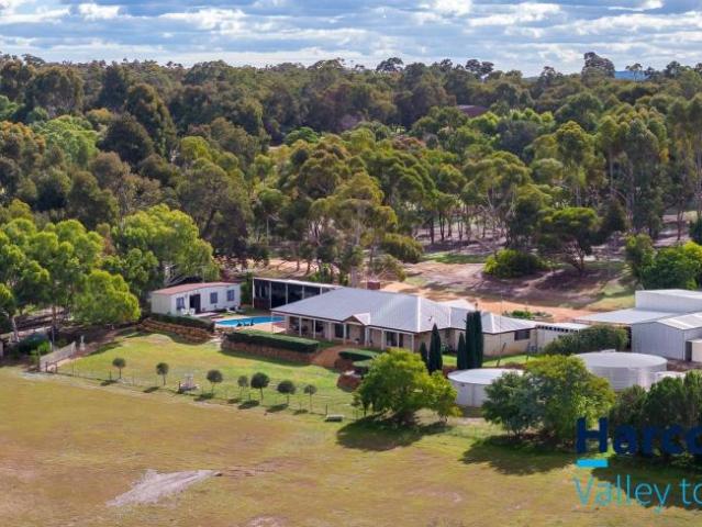 House for sale in Lower Chittering, Shire Of Chittering