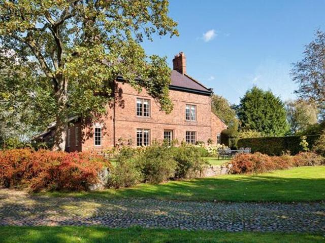 House for sale in Antrobus, Cheshire