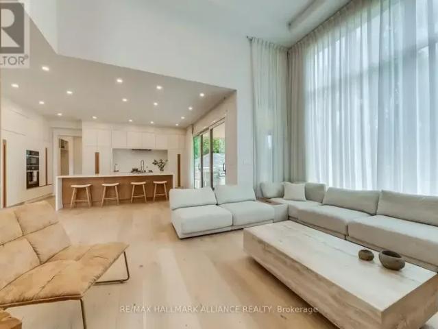 House for rent in Oakville