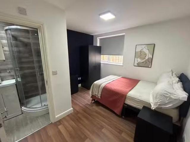 House for rent in Crewton, East Midlands