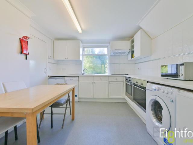 House for sale in Hollingdean, Brighton & Hove
