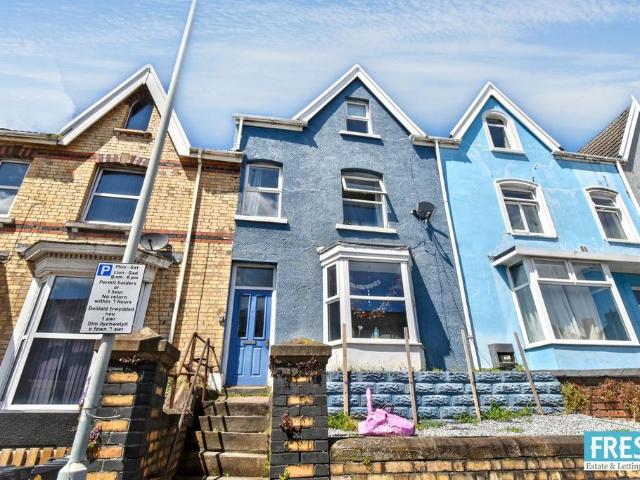 House for sale in Nangreaves, Wales