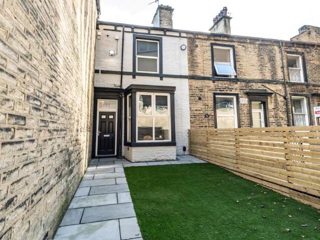 House for sale in Claremount, Halifax