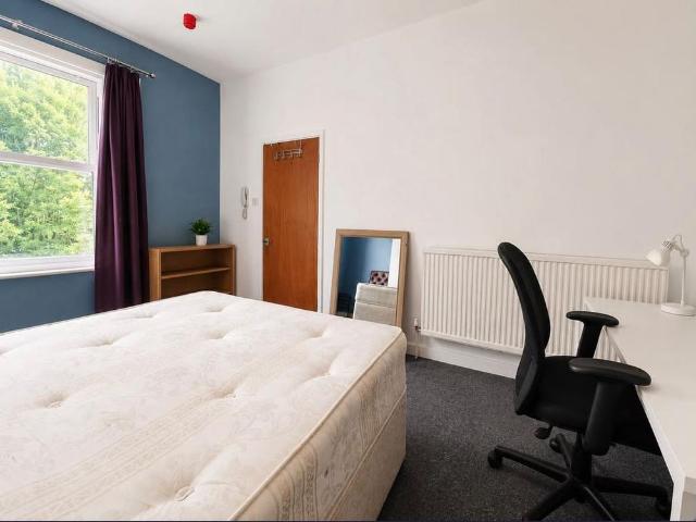House for rent in Stroud Green, Greater London
