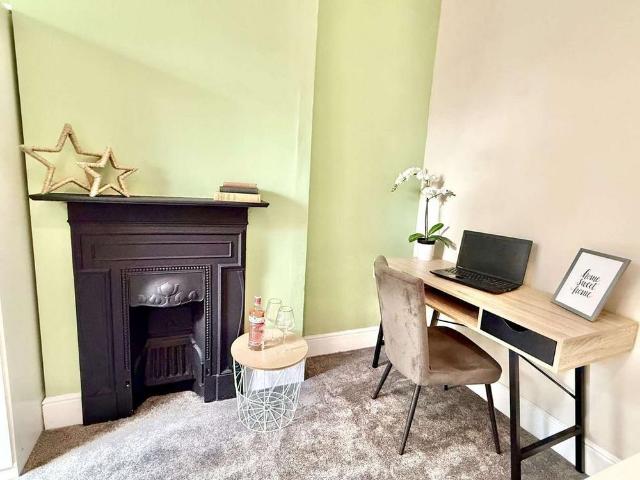 House for rent in The Dales, Key Street
