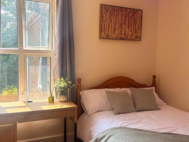 House for rent in Watford Heath, North Watford