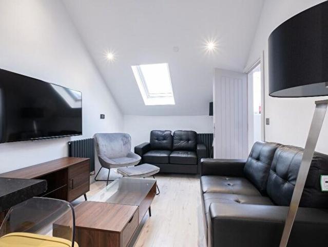 Apartment for rent in Brynmill, Swansea