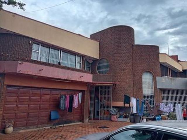 House for sale in Vosloorus, Gauteng