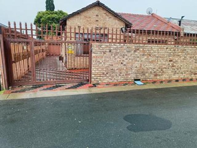 House for sale in Ekurhuleni, Gauteng