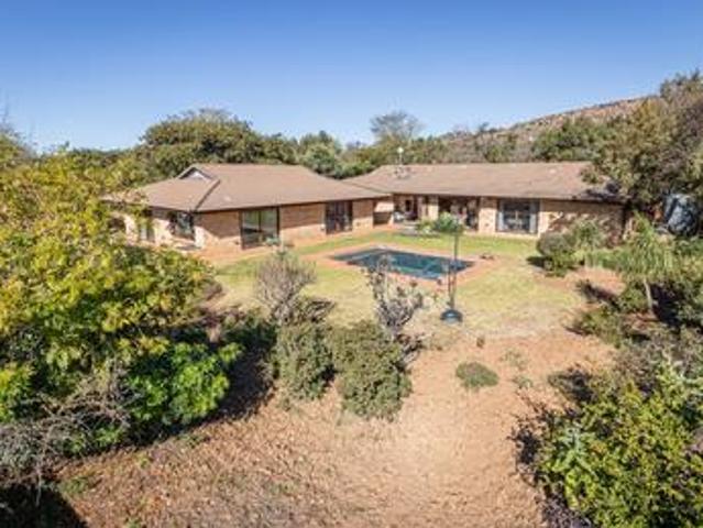 House for sale in Nooitgedacht, Gauteng