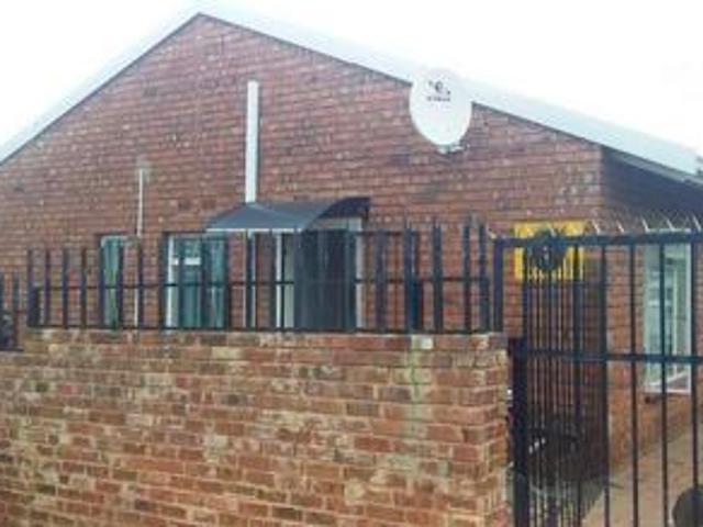 House for sale in Vosloorus, Gauteng