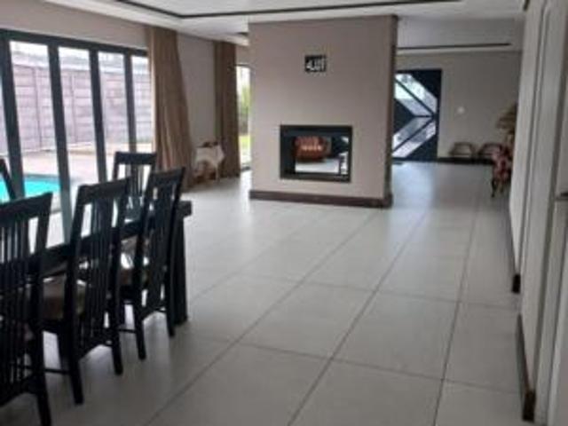 House for sale in Cape Town, Western Cape