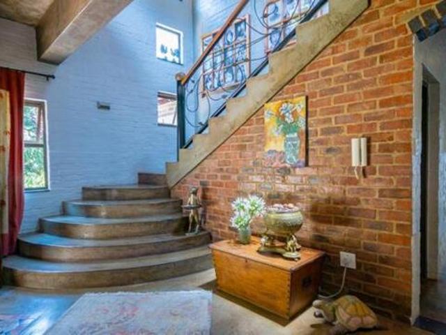 House for sale in Waterkloof, Gauteng
