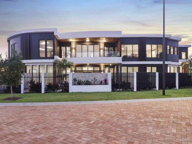 House for sale in Sanctuary Cove, Gold Coast City