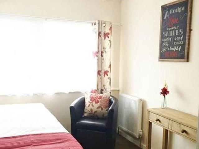 House for rent in Froggatt, East Midlands