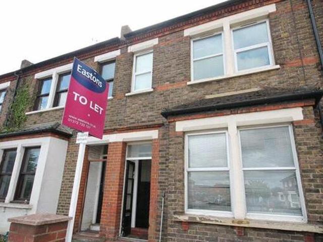 House for rent in Woodcote, Epsom