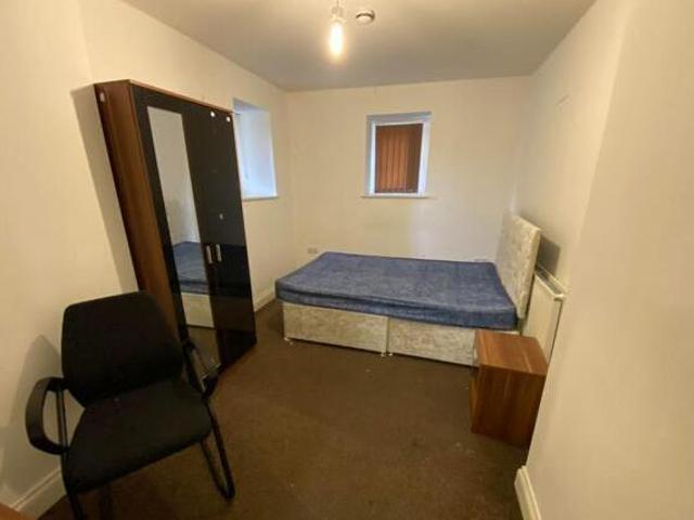 House for rent in Huddersfield, West Yorkshire