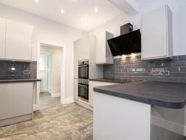 Property for rent in Coundon, West Midlands