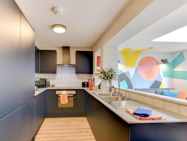 Room for rent in Fox Hill, Dulcote