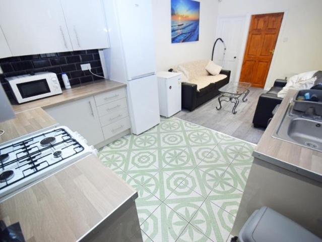 House for rent in Stoke, Stoke-on-Trent