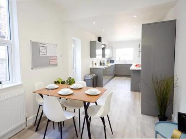 Room for rent in Somers Town, Portsmouth
