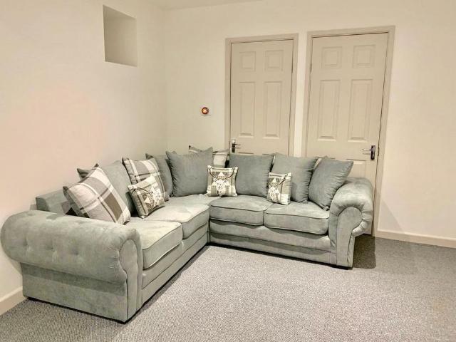 Room for rent in Birdwell, Barnsley